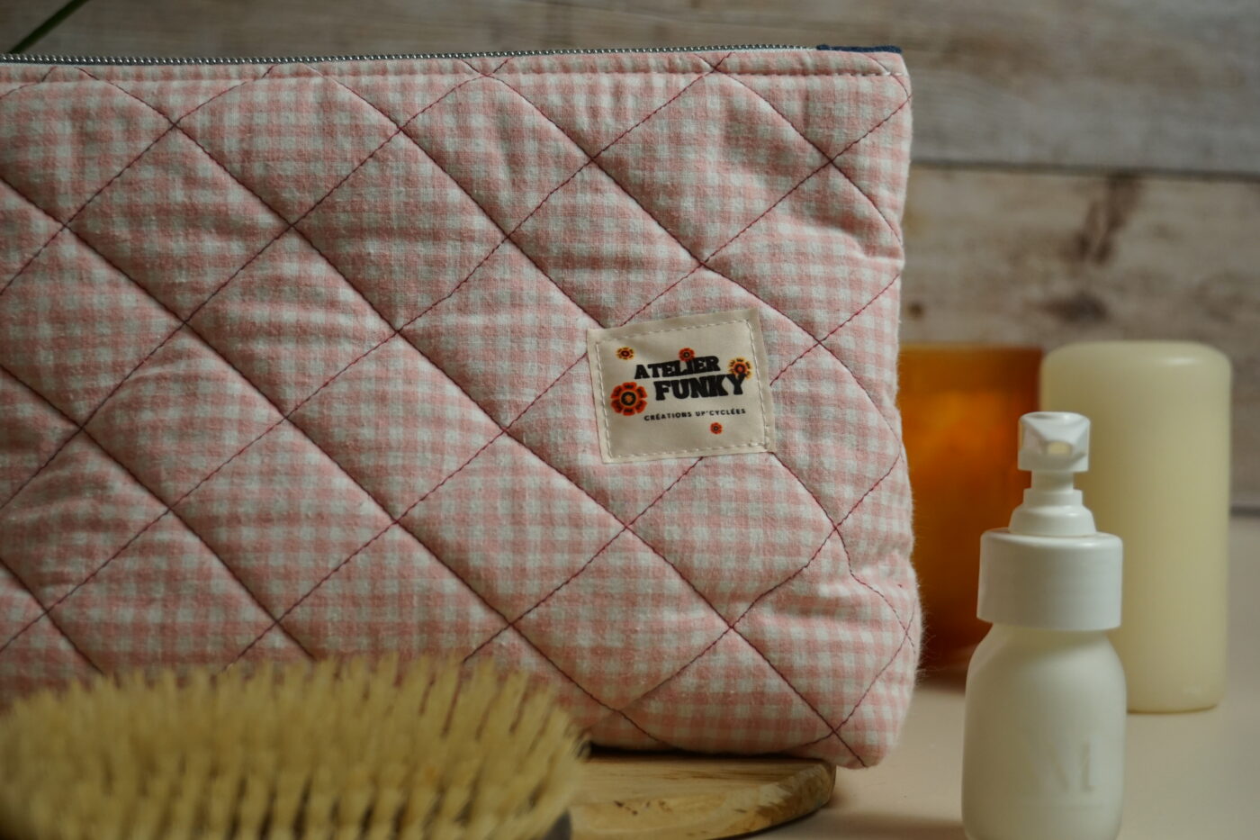 NEW Petite trousse triangle vichy rose NEW – Image 2
