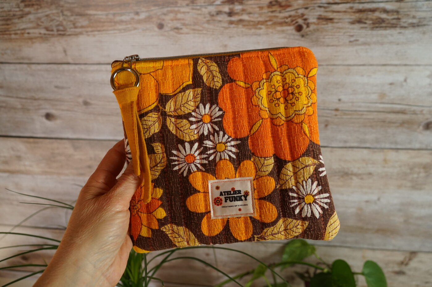 Pochette plate "orange flower" – Image 6