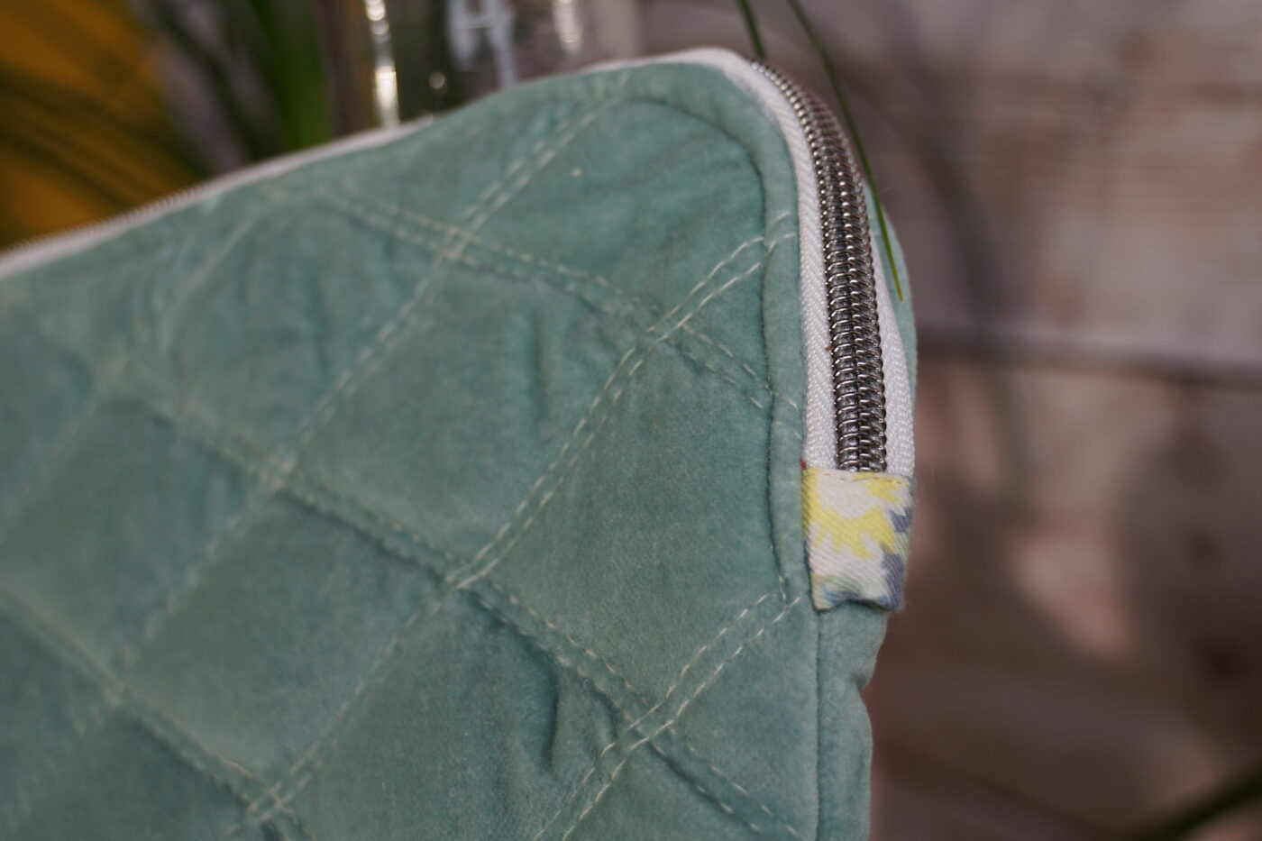 NEW Pochette ordinateur velours bleu NEW – Image 2